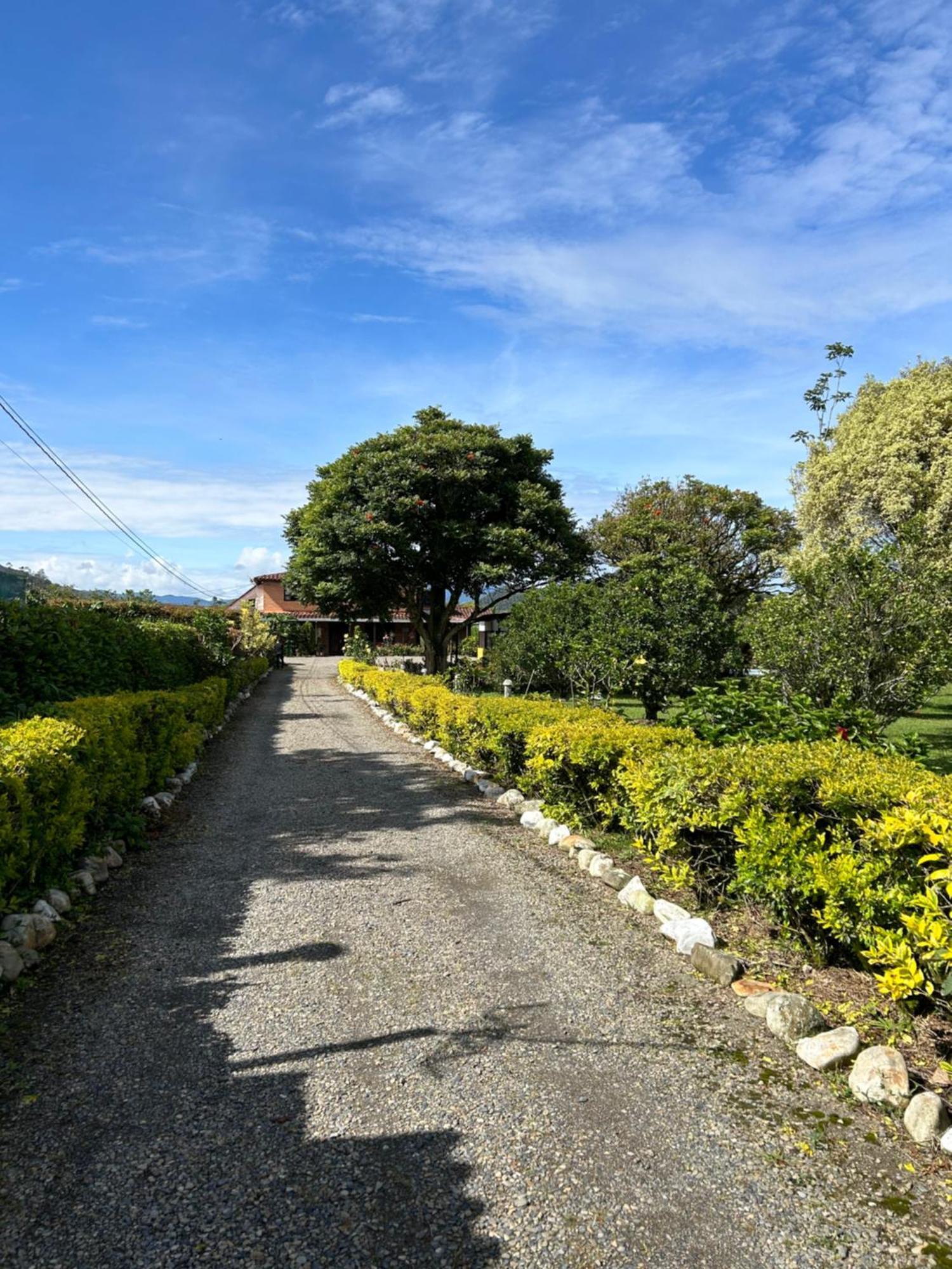 Finca Hotel Paraiso Urrao Exteriör bild